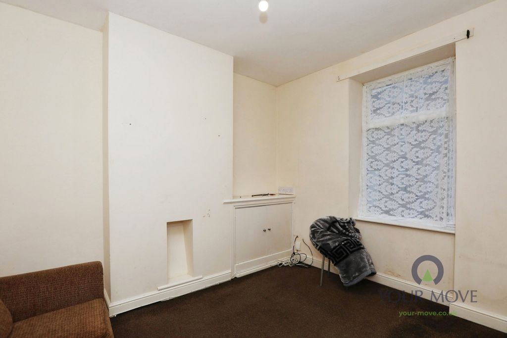 Property photo 2 of 14 Pbox-Img.Jpg