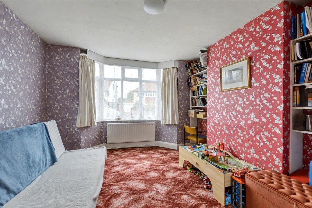 Property photo 2 of 25 Lounge.Jpeg