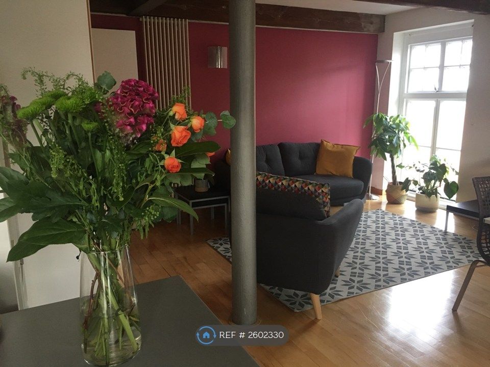 Property photo 3 of 20