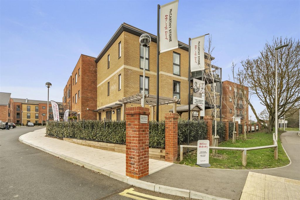 Property photo 1 of 13 02-Eaac894d-4498-41ce-9Db2-6E000022Eee4Chmcs_23Tur