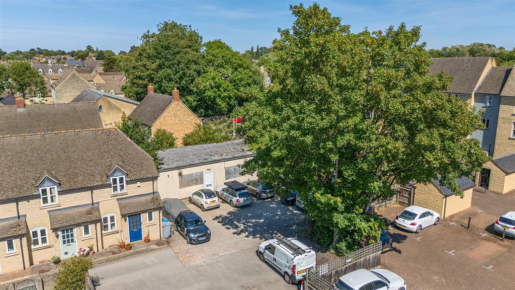 Property photo 2 of 19 Development Opportunity @ Rear Of 52 High Street,