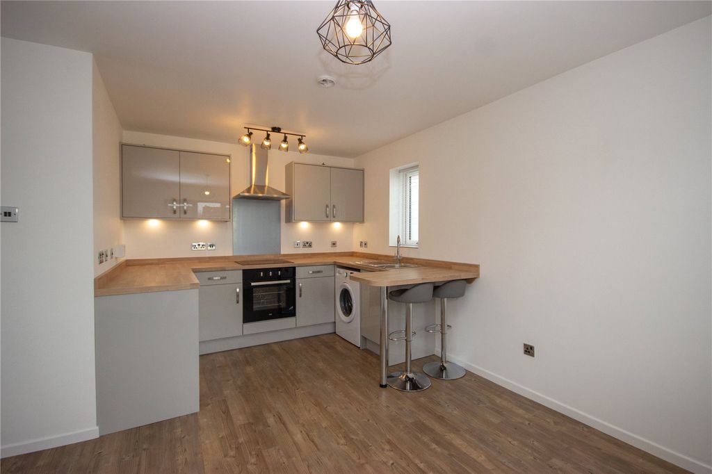 Property photo 2 of 10 Picture No. 08