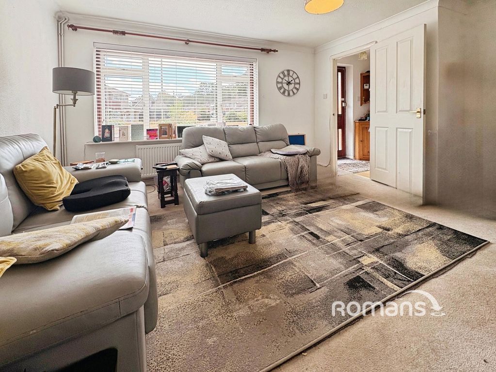 Property photo 3 of 11 Pbox-Img.Jpg