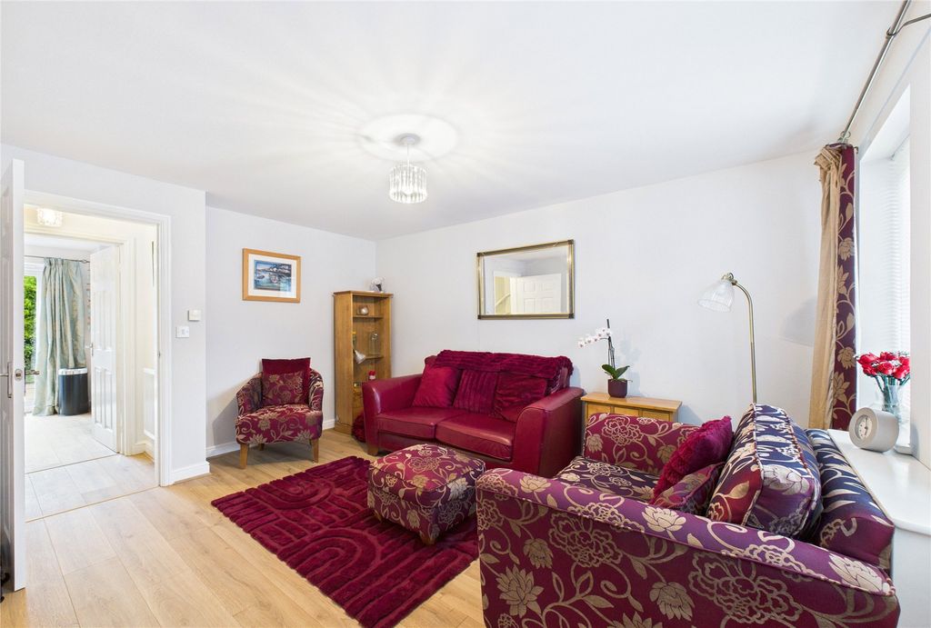Property photo 2 of 12 Picture No. 02