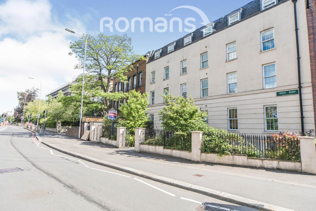 Property photo 1 of 10 9A2Cebbb-Ffe3-41c7-B