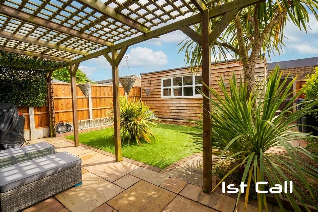 Property photo 2 of 14 Aienhancer_E8Zaj9d24Uahbxubbgvr2Q.Jpg