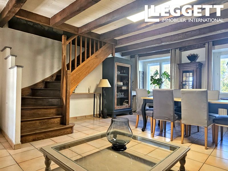 Property photo 3 of 10