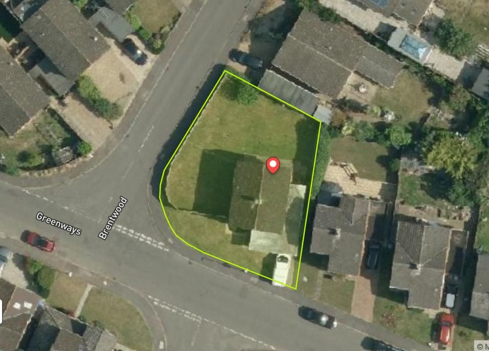 Property photo 2 of 17 Corner Plot