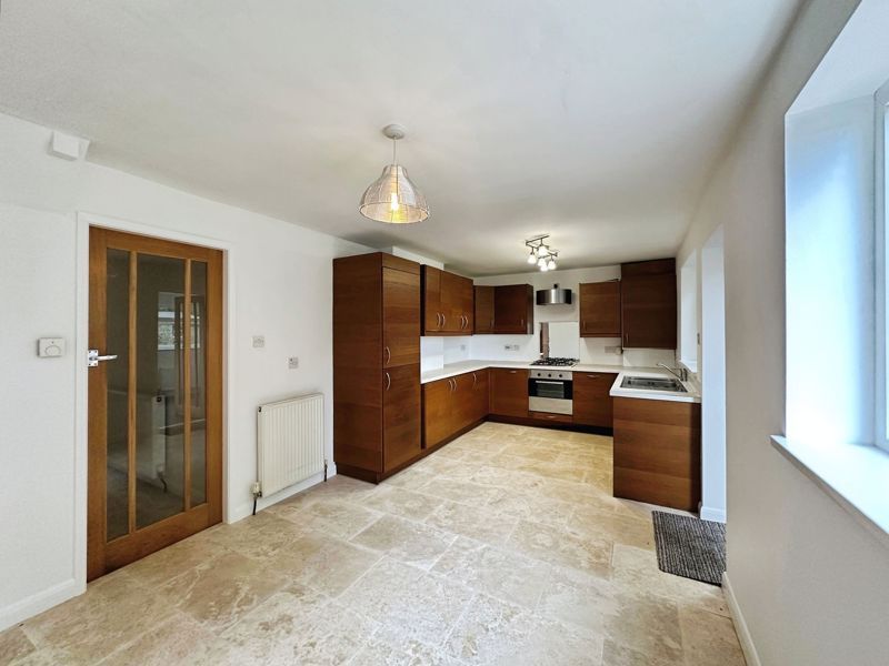 Property photo 2 of 20 Photo 14