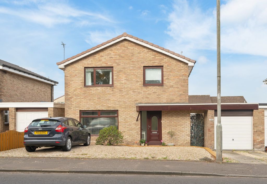 Property photo 1 of 27