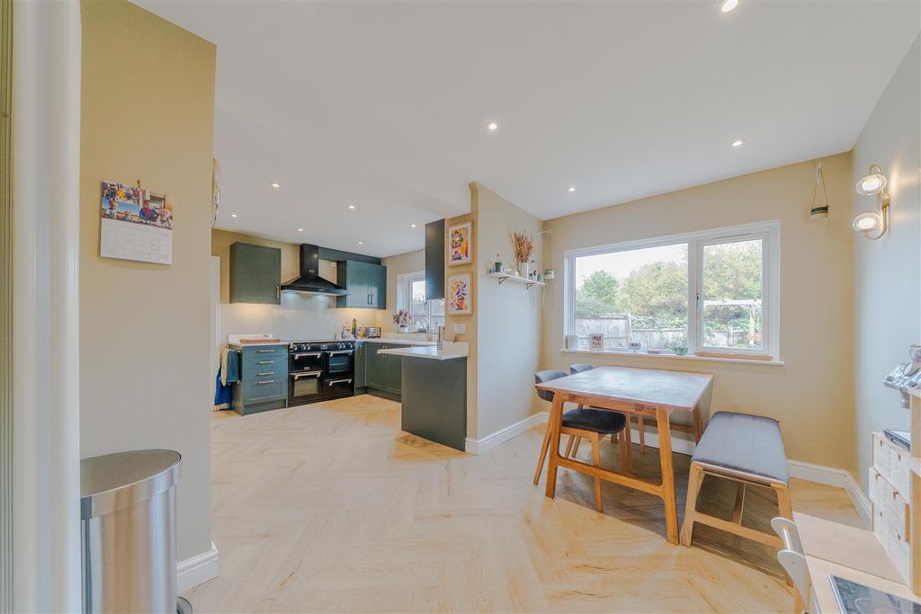 Property photo 2 of 43 Dining Kitchen