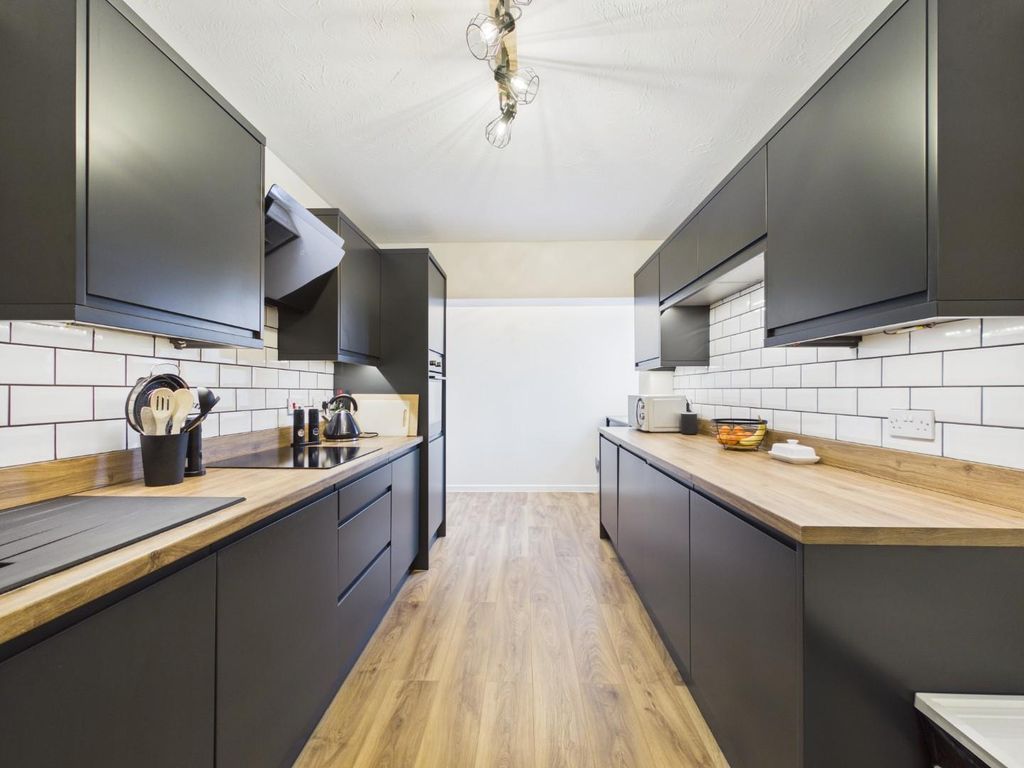 Property photo 1 of 26 Cam01530G0-Pr0426-Still009.Jpg