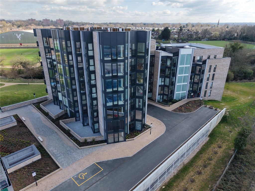 Property photo 1 of 14 Dylon Riverside