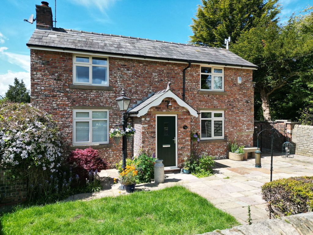 Property photo 1 of 27
