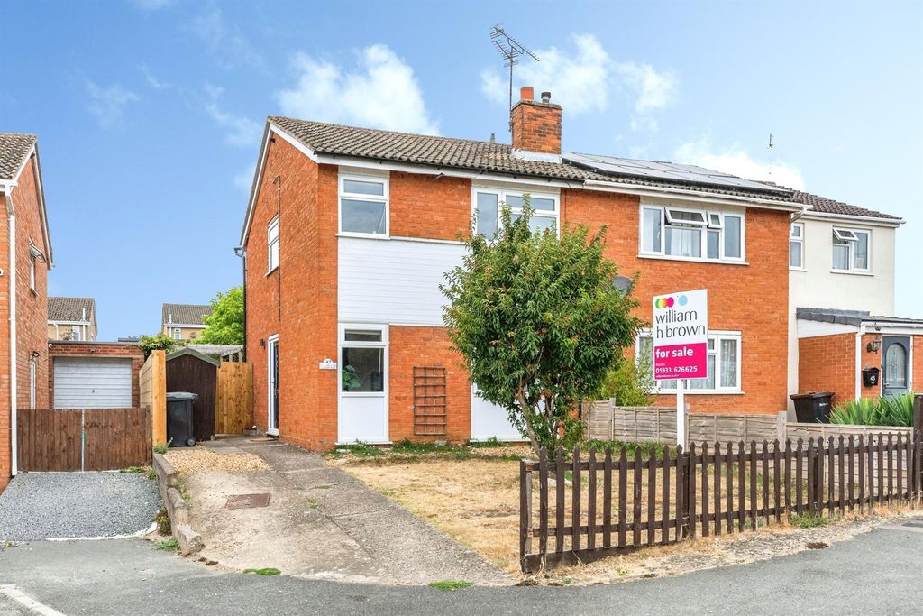 Property photo 1 of 16