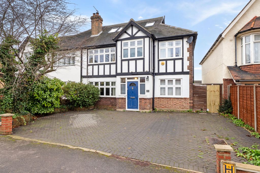 Property photo 1 of 35 Picture No. 02