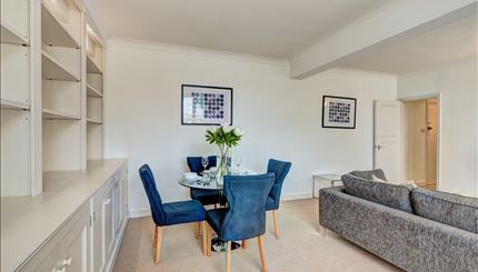 Property photo 3 of 5 Flat 42, Mayfair 3.Jpg