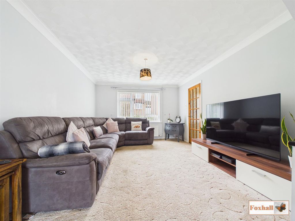 Property photo 2 of 23 Lounge / Dining Room And Study / Snug