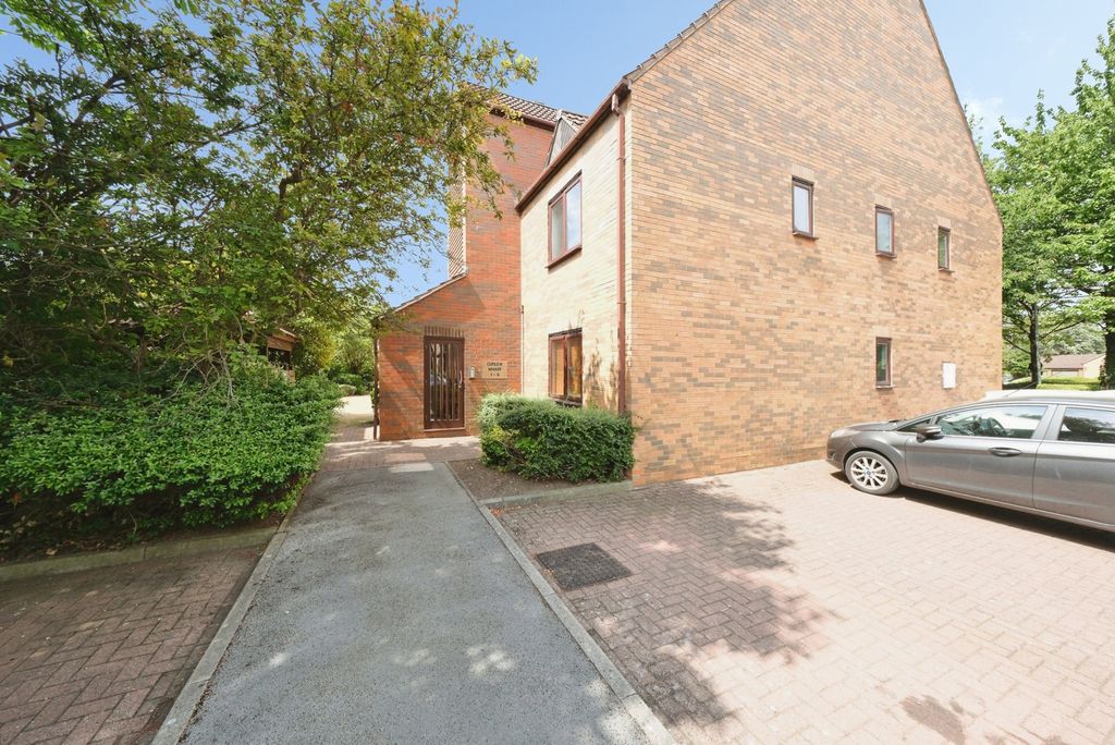 Property photo 1 of 12 Pbox-Img.Jpg