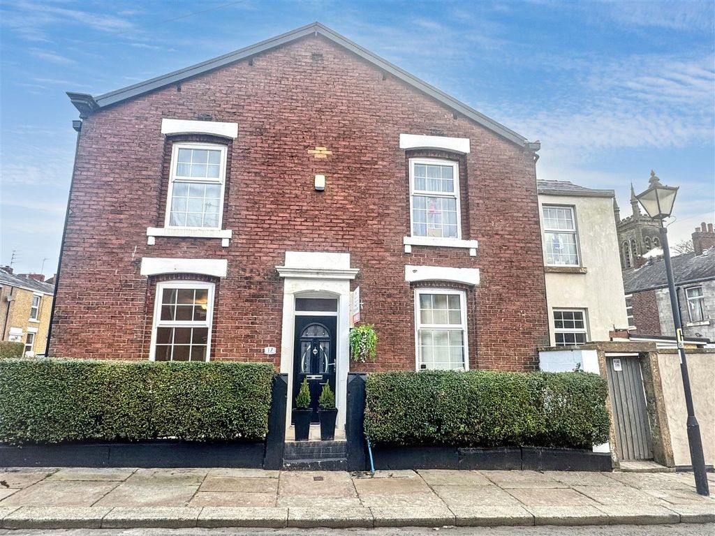 Property photo 1 of 8 Img_0850 (1).Jpg