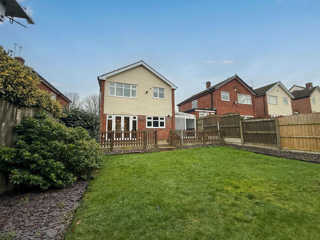 Property photo 2 of 21