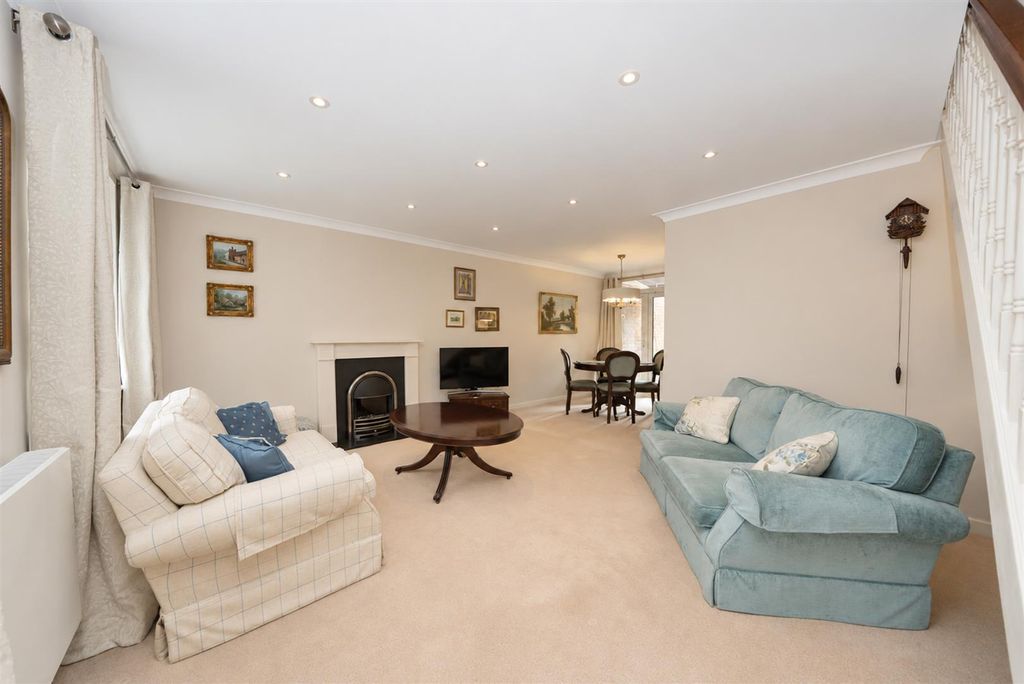 Property photo 2 of 13 28-East-Green-5554.Jpg
