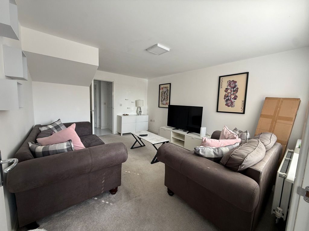 Property photo 3 of 6