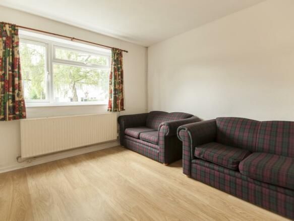 Property photo 2 of 6 Reception