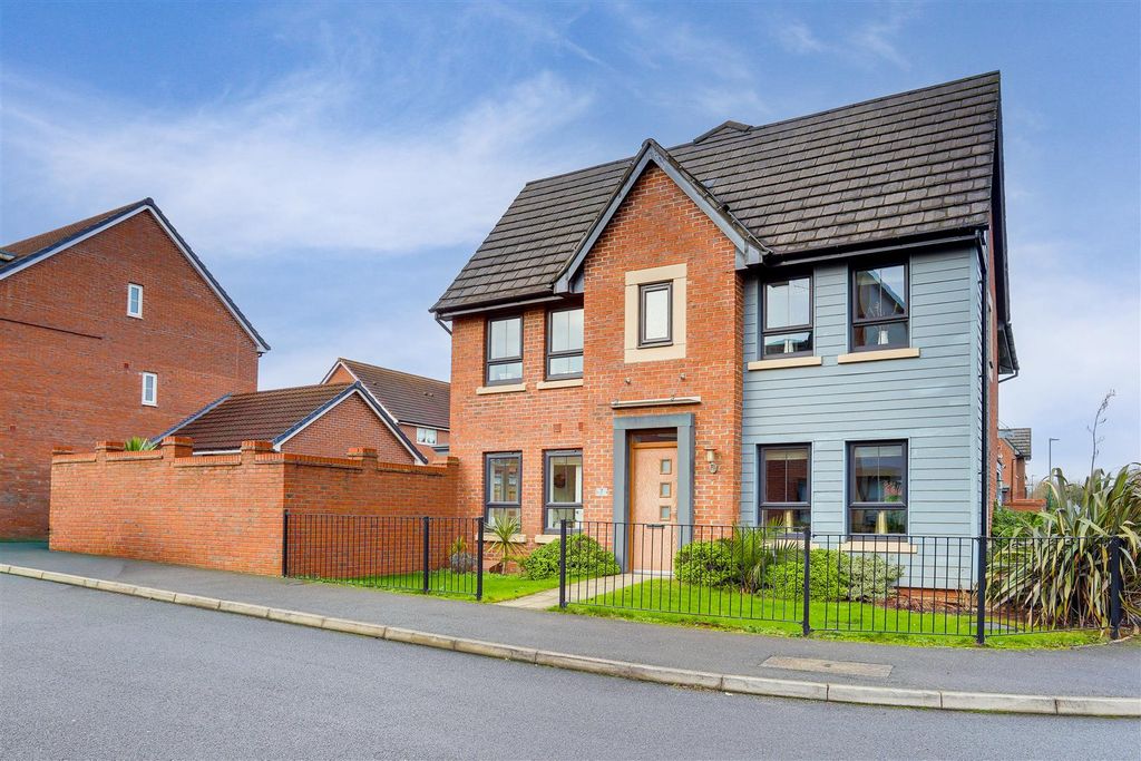 Property photo 1 of 25 538.Jpg