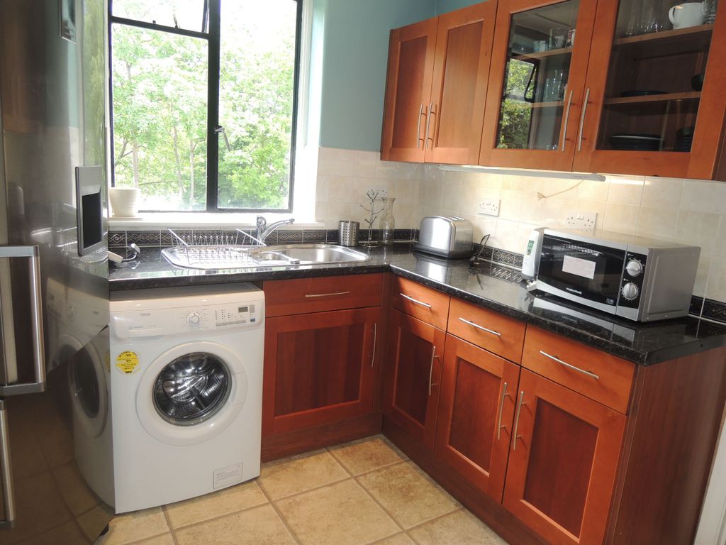 Property photo 3 of 8