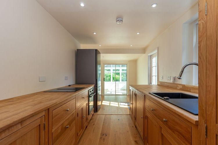 Property photo 2 of 9 264268