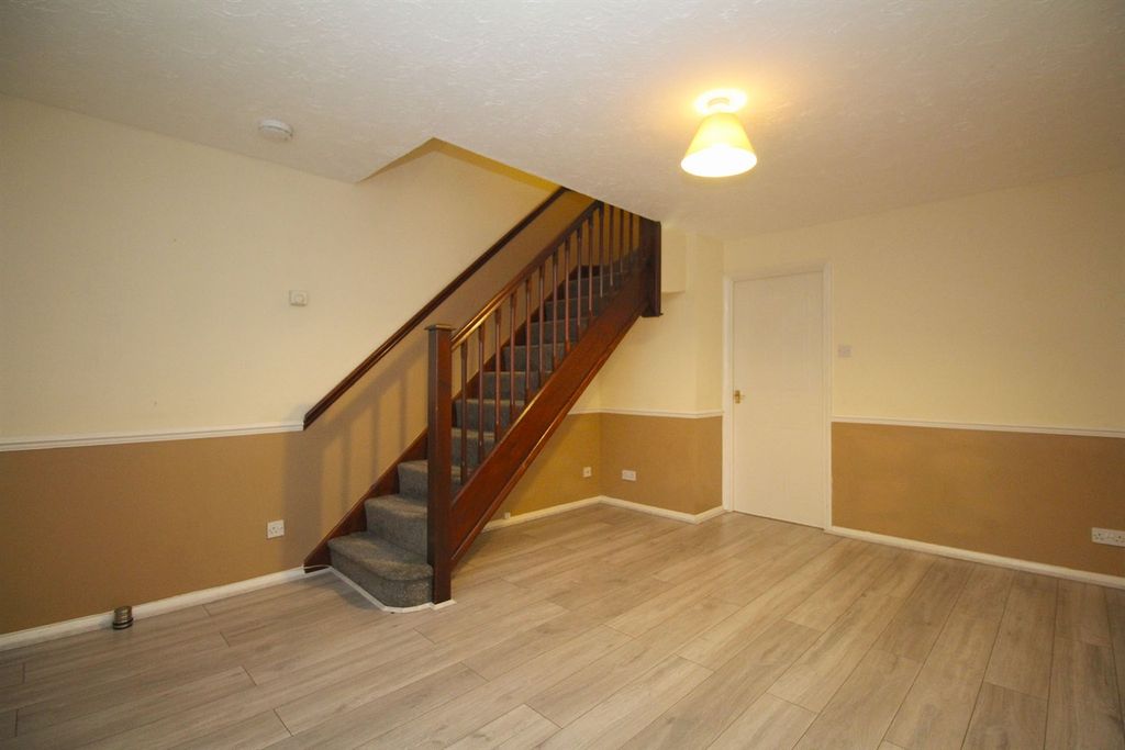 Property photo 1 of 23 Lounge