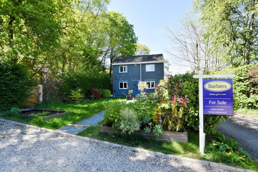 Property photo 1 of 28 Front Aspect