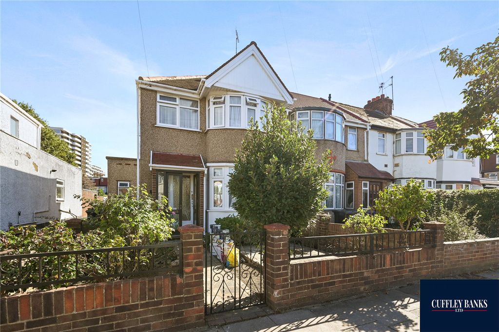 Property photo 1 of 12 Picture No. 01