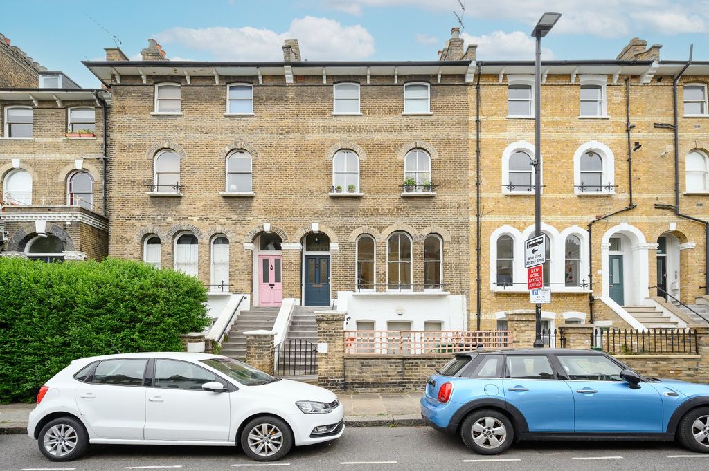 Property photo 1 of 14