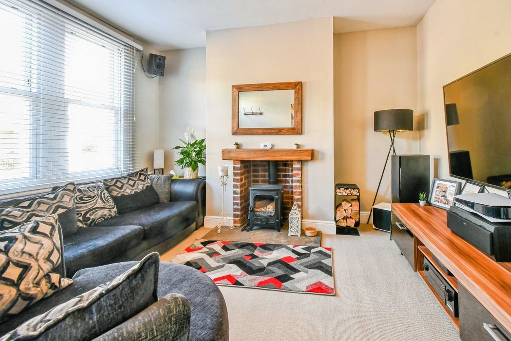 Property photo 2 of 15 Living Room