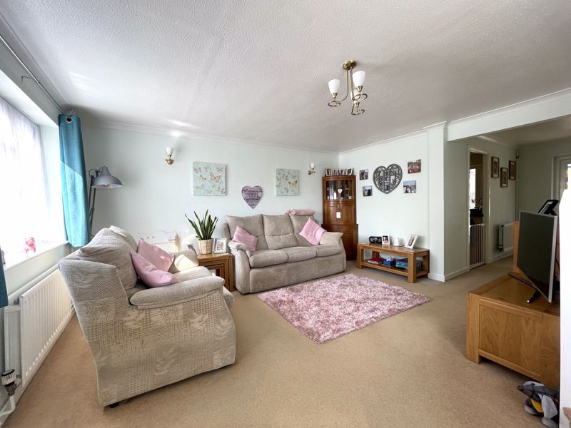 Property photo 3 of 21 Photo 22