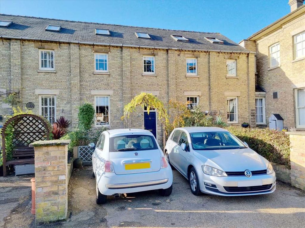 Property photo 1 of 14 Main Picture