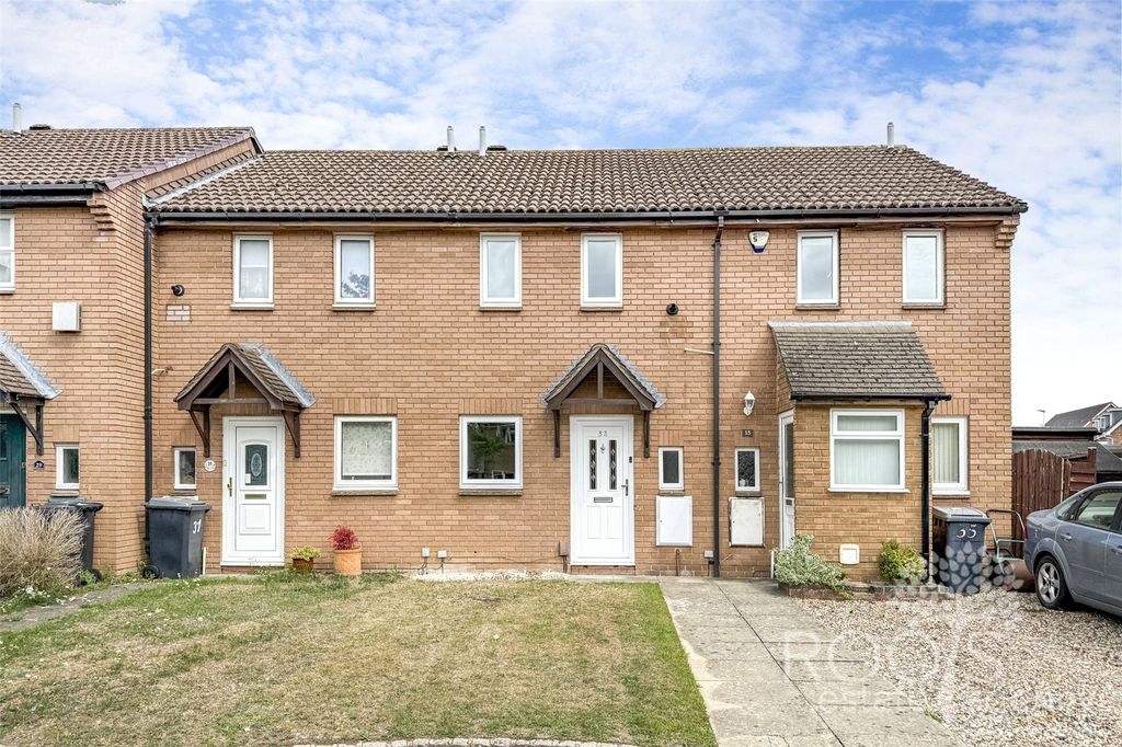 Property photo 1 of 9 Frontage