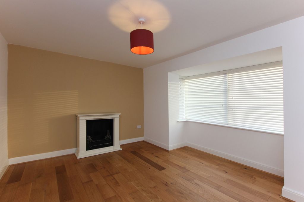 Property photo 3 of 7 Img_0259