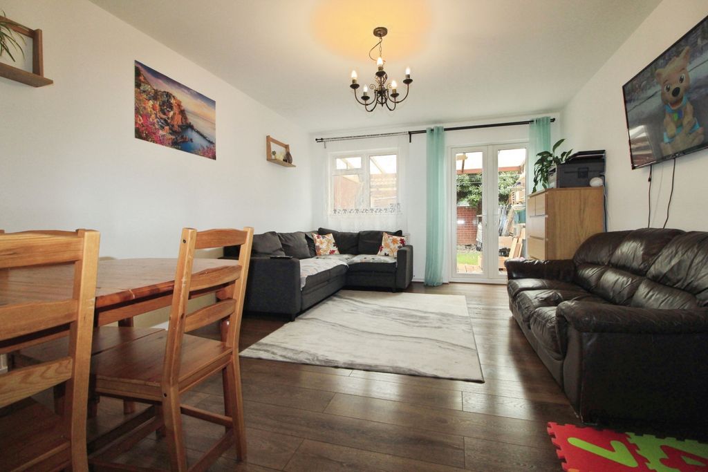 Property photo 2 of 23 Gallery