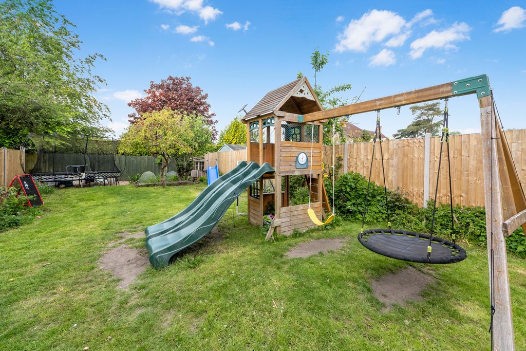 Property photo 2 of 14