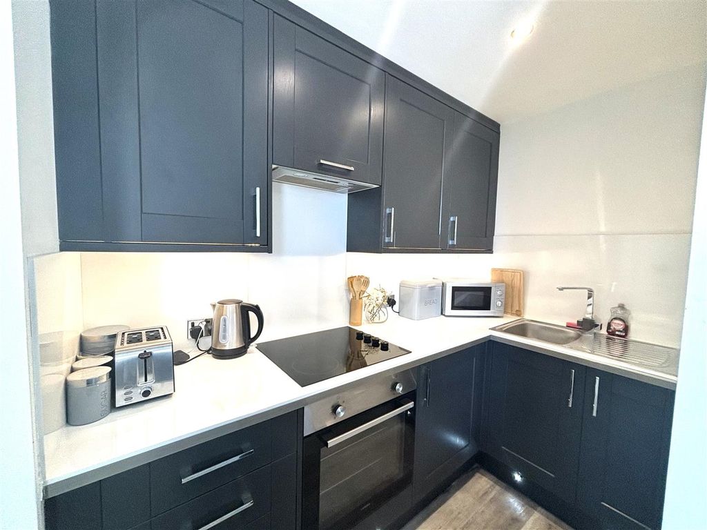 Property photo 3 of 6 Img_0595.Jpg