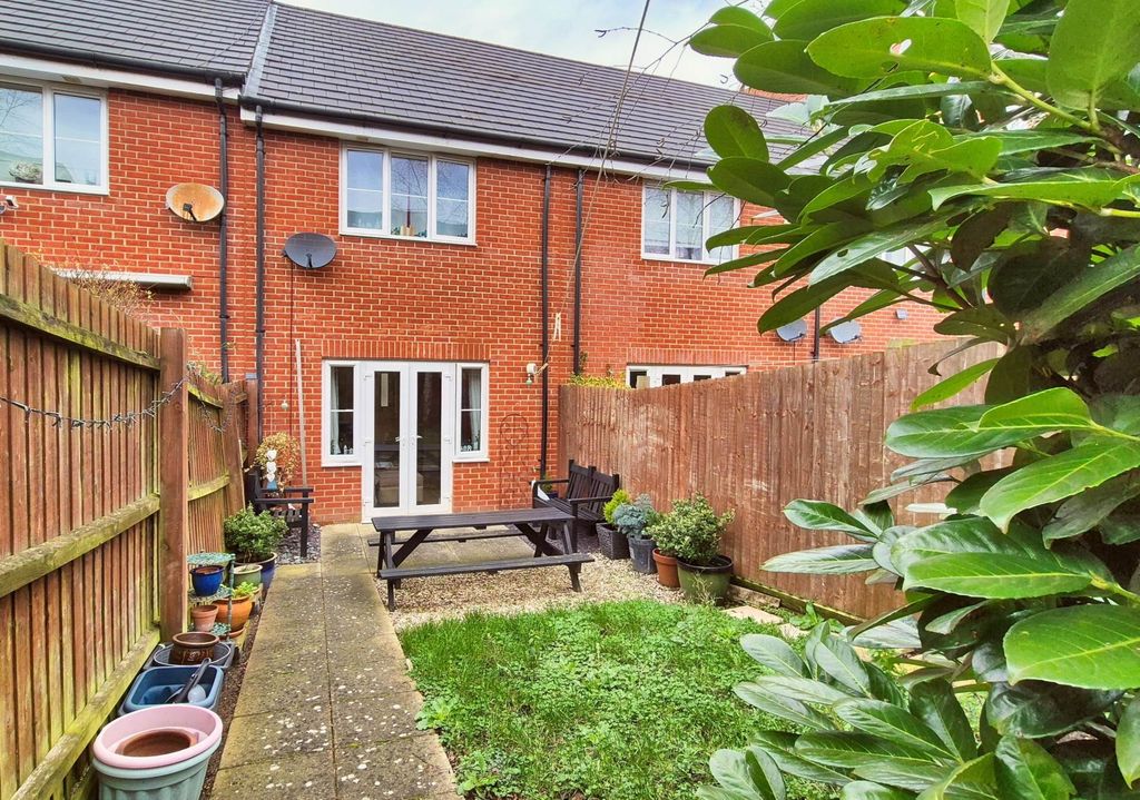 Property photo 2 of 14