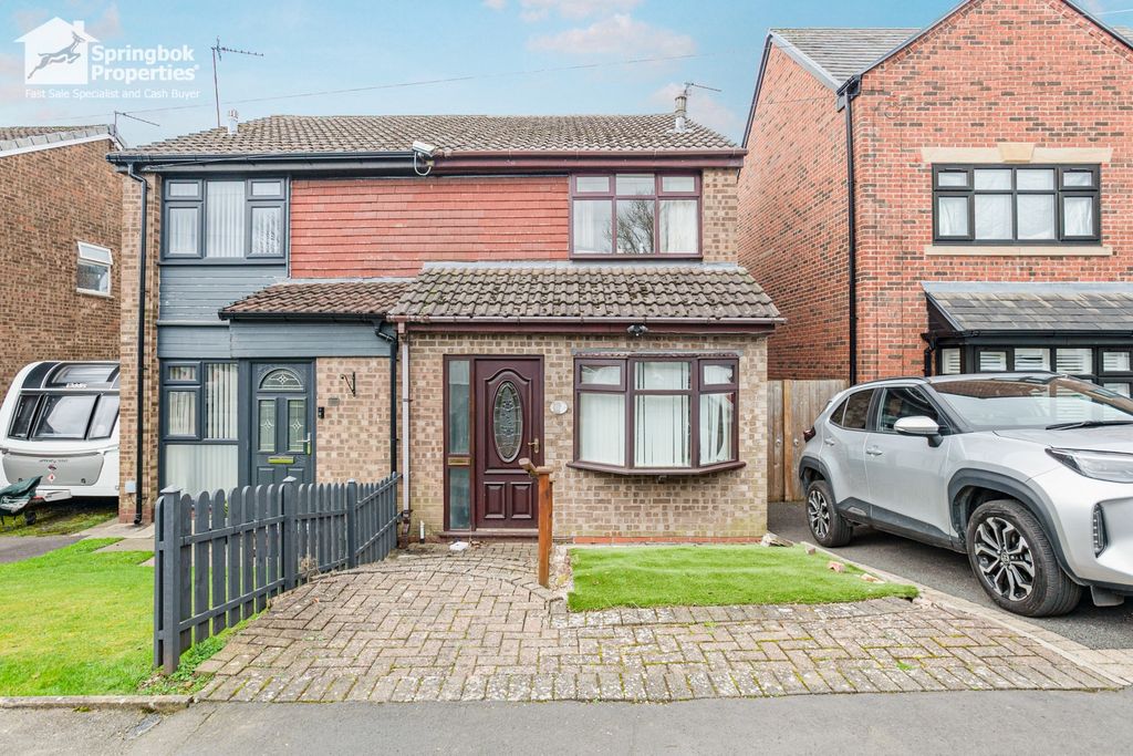 Property photo 1 of 17 Front View