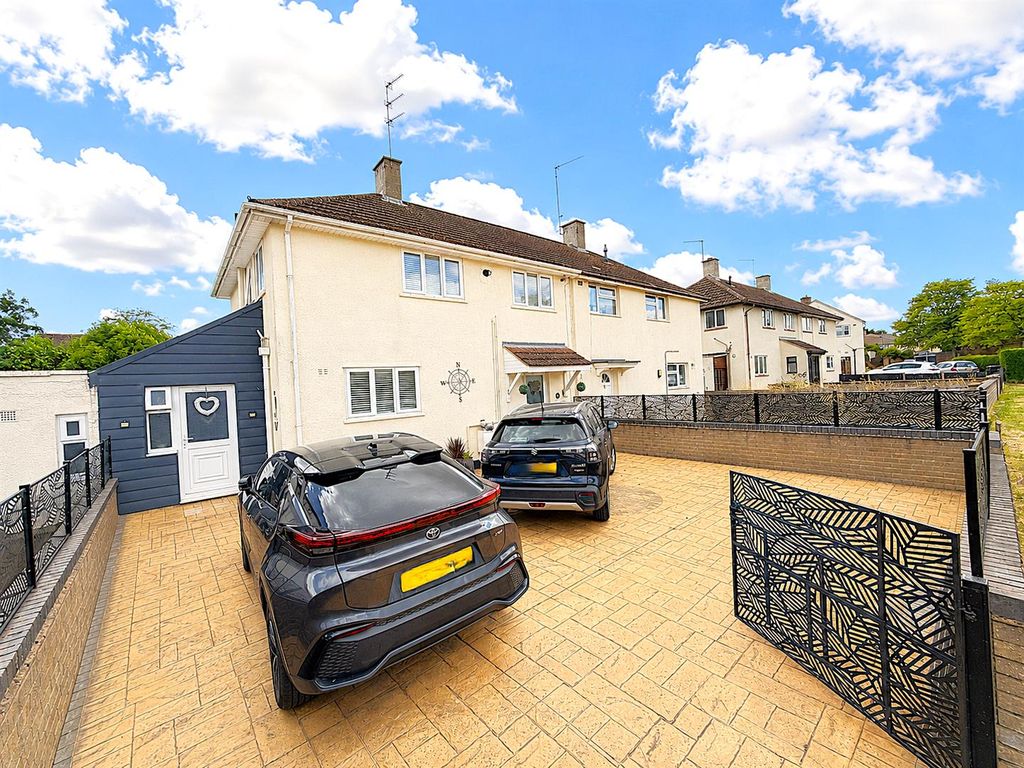Property photo 1 of 41 01d9721Aa0c.Png