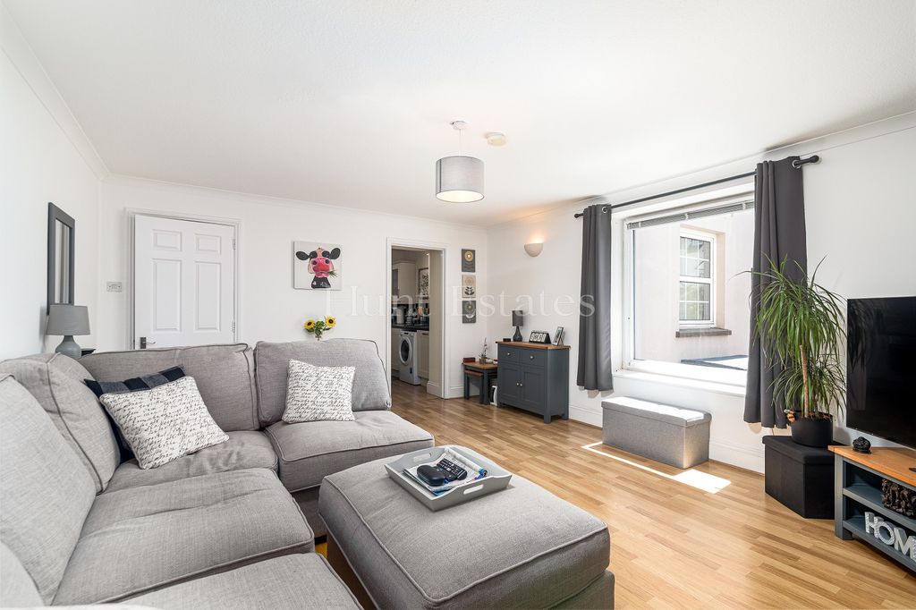 Property photo 3 of 18 Not Specified