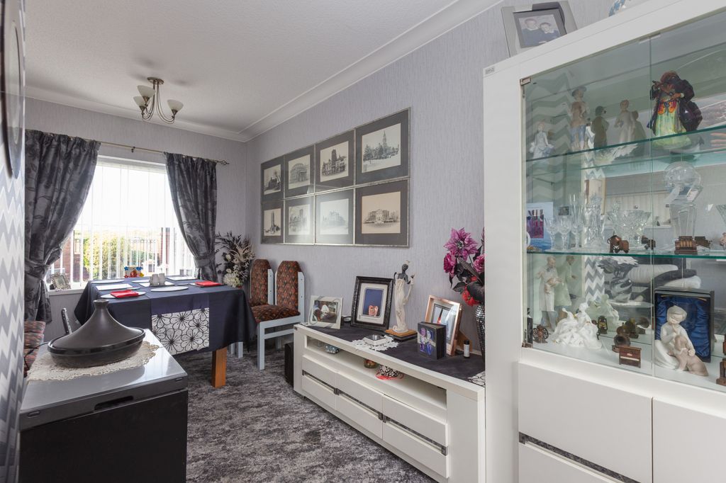 Additional image 7 of 2 bed bungalow for salePrinces Way, Fleetwood FY7