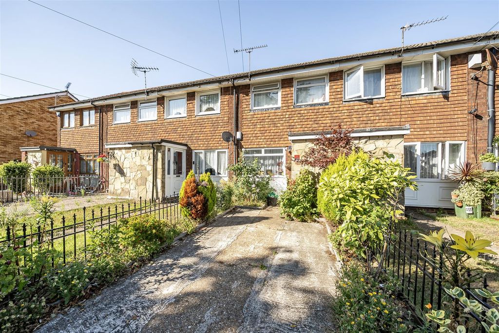 Property photo 1 of 15 External