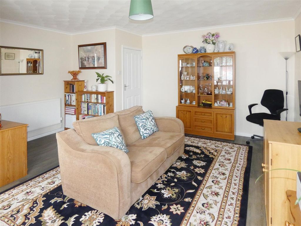 Property photo 3 of 13 P1060332.Jpg